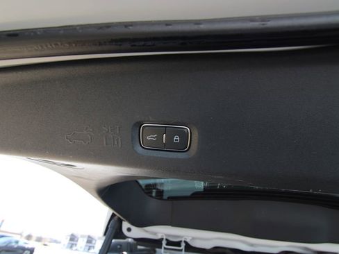 Used 2025 Ford Expedition Max Active image 40