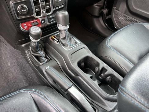 Used 2023 Jeep Wrangler Rubicon w/ Steel Bumper Group image 31