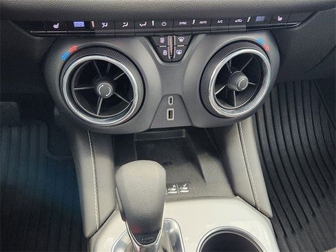 Certified 2023 Chevrolet Blazer LT w/ Convenience Package image 24