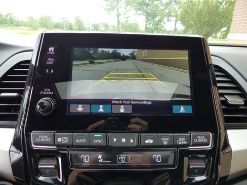 Used 2024 Honda Odyssey Sport image 32