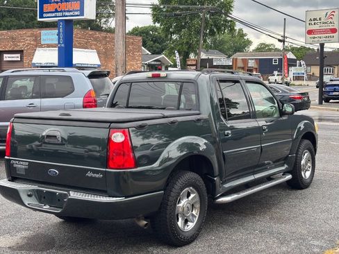 Used 2004 Ford Explorer Sport Trac XLT AWD/4WD image 5