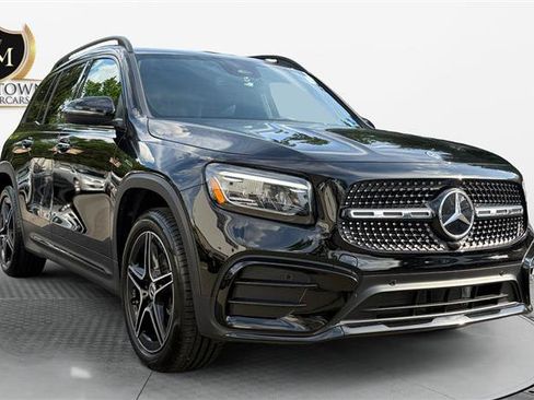 Used 2024 Mercedes-Benz GLB 250 image 7