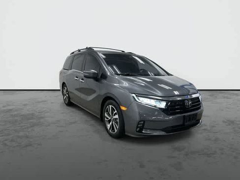 Certified 2023 Honda Odyssey Touring image 6