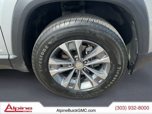 Used 2025 Chevrolet Equinox LT image 14