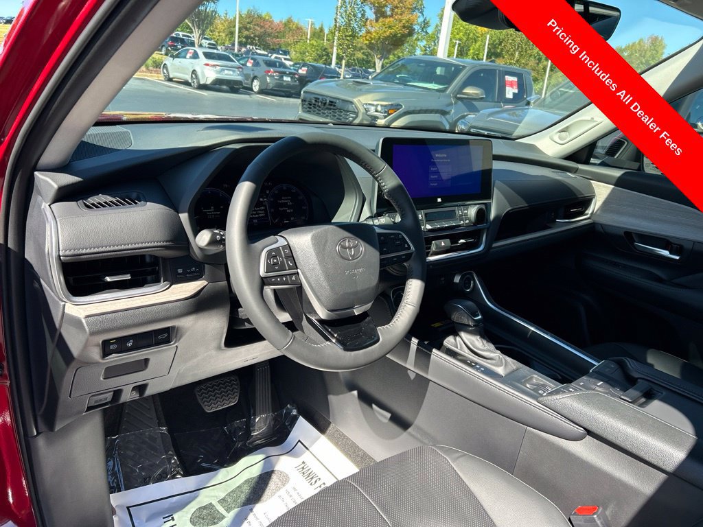 Used 2026 Toyota Grand Highlander AWD image 3