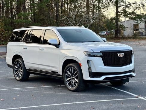 Certified 2023 Cadillac Escalade Sport w/ Touring Package image 11