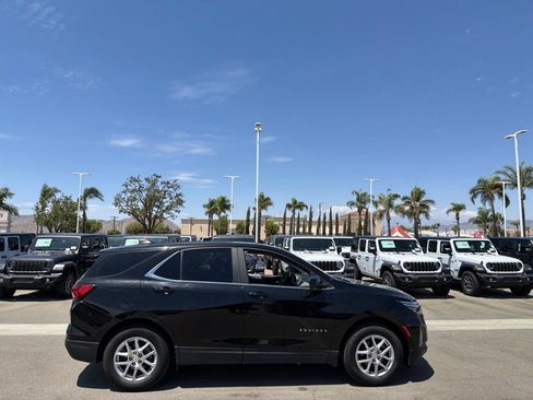 Used 2023 Chevrolet Equinox LT w/ LPO, Floor Liner Package FWD image 9