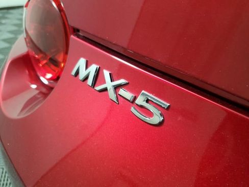 Certified 2022 MAZDA MX-5 Miata RF Grand Touring RWD image 5