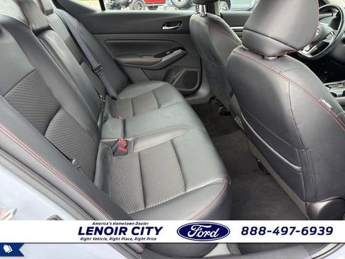Used 2023 Nissan Altima 2.5 SR AWD/4WD image 12