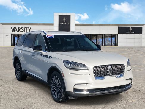 Certified 2023 Lincoln Aviator Standard w/ Premium Package image 1