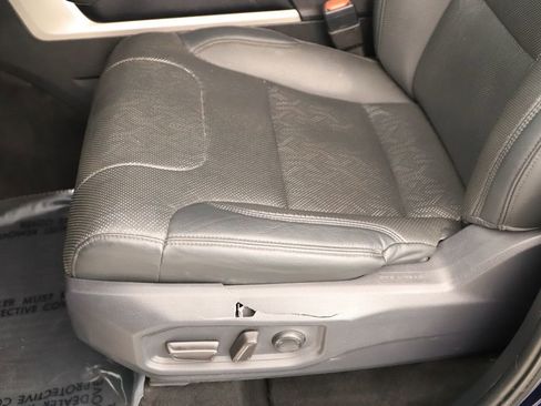 Used 2022 Toyota Tundra SR5 w/ SR5 Premium Package image 23