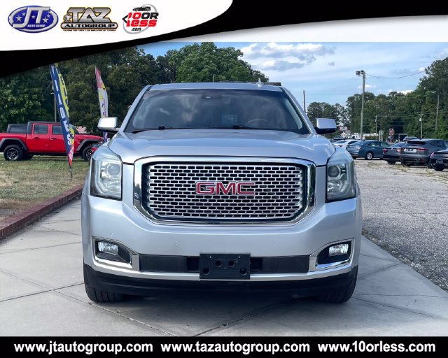 Used 2015 GMC Yukon XL Denali w/ Open Road Package RWD image 2