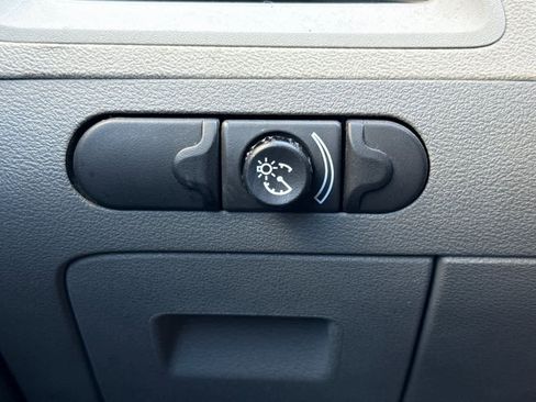 Used 2009 Chevrolet Malibu LT w/ Premium Mat Package image 27