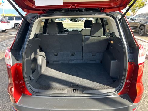 Used 2015 Ford Escape SE w/ Equipment Group 201A FWD image 31