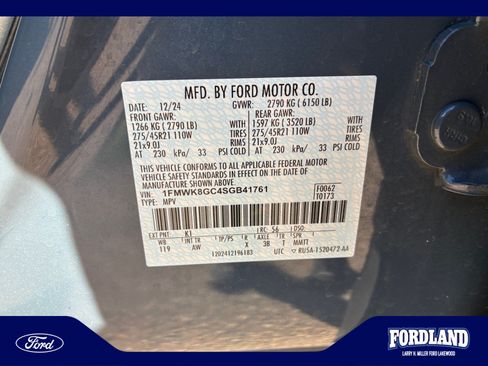 Used 2025 Ford Explorer ST w/ Sun And Sound Package AWD/4WD image 25