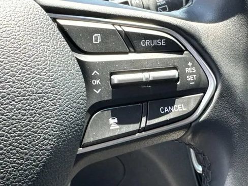 Used 2020 Hyundai Santa Fe SEL w/ Convenience Package FWD image 30