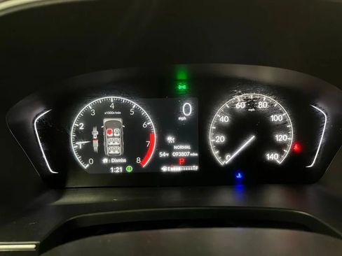 Used 2023 Honda Pilot Sport image 15