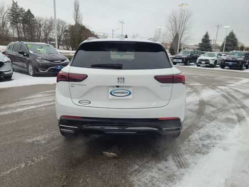 Used 2024 Buick Envision Sport Touring image 4