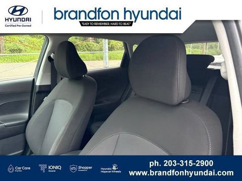 Used 2025 Hyundai Kona SEL AWD/4WD image 22