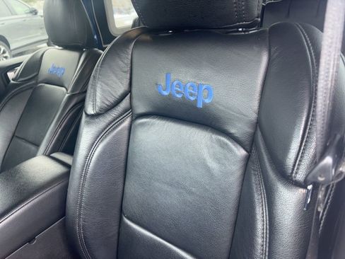 Used 2020 Jeep Wrangler Unlimited Sport S image 10