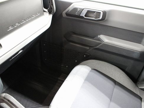 Used 2022 Ford Bronco Big Bend image 25