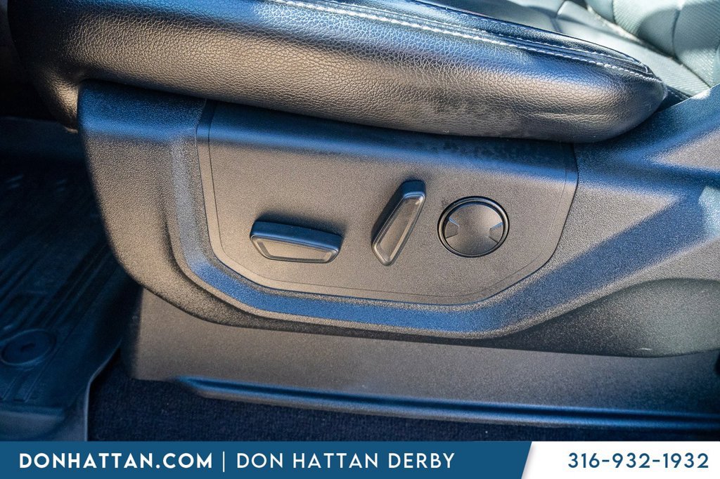 Used 2019 Ford F150 Lariat w/ Equipment Group 502A Luxury AWD/4WD image 21