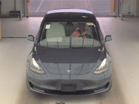 Used 2023 Tesla Model 3 Performance AWD/4WD image 3