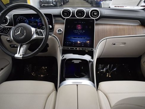 Certified 2024 Mercedes-Benz GLC 300 image 19