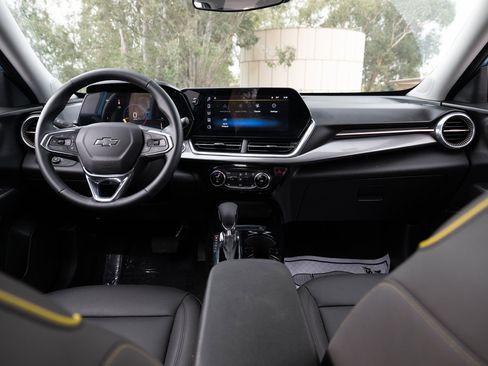 Used 2026 Chevrolet Trax ACTIV w/ Driver Confidence Package image 23