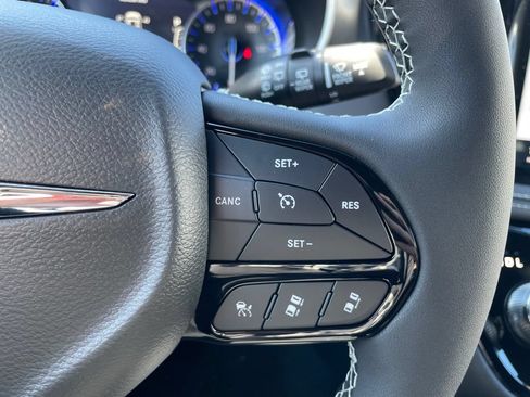 New 2026 Chrysler Pacifica Select w/ S Appearance Package FWD image 17