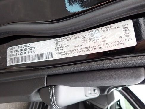 New 2025 Jeep Grand Cherokee L Laredo w/ Luxury Tech Group I image 20