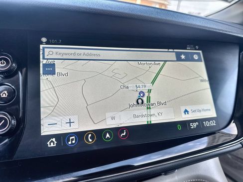 Used 2023 Buick Envision Avenir AWD/4WD image 18