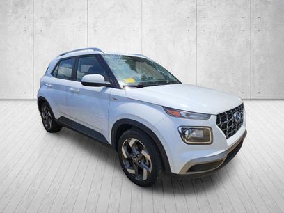 Used 2023 Hyundai Venue SEL