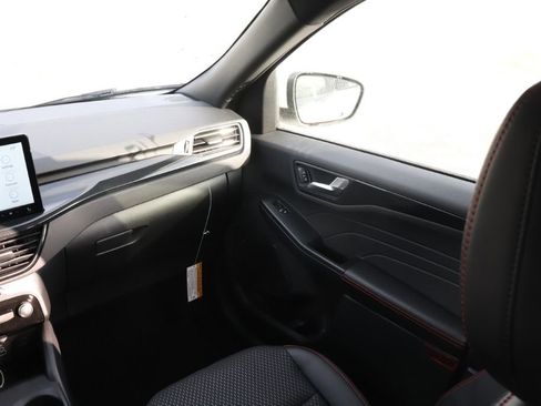 New 2026 Ford Escape ST-Line Select w/ Tech Pack #2 image 13