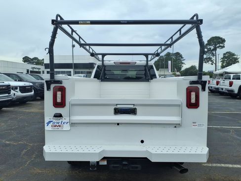 New 2026 GMC Sierra 2500 Pro w/ Convenience Package RWD image 4