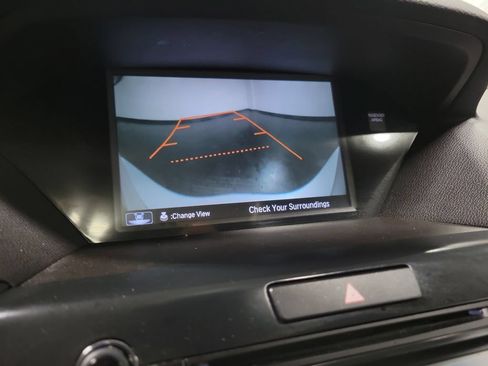 Used 2017 Acura MDX SH-AWD image 16