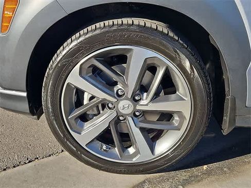 Used 2021 Hyundai Kona Ultimate w/ Cargo Package image 13