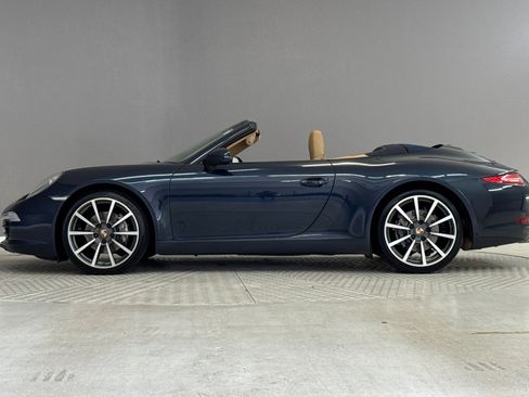 Used 2015 Porsche 911 Carrera RWD image 2