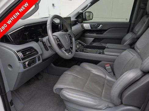 Used 2020 Lincoln Navigator L Reserve w/ Equipment Group 208A Reserve image 2