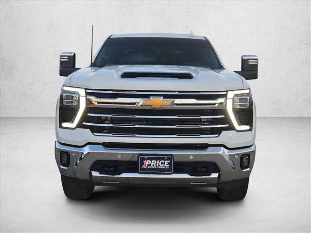 Used 2026 Chevrolet Silverado 2500 LTZ w/ LTZ Premium Package AWD/4WD image 2