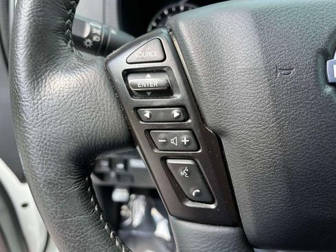 Used 2023 Nissan Frontier SV w/ Technology Package AWD/4WD image 30