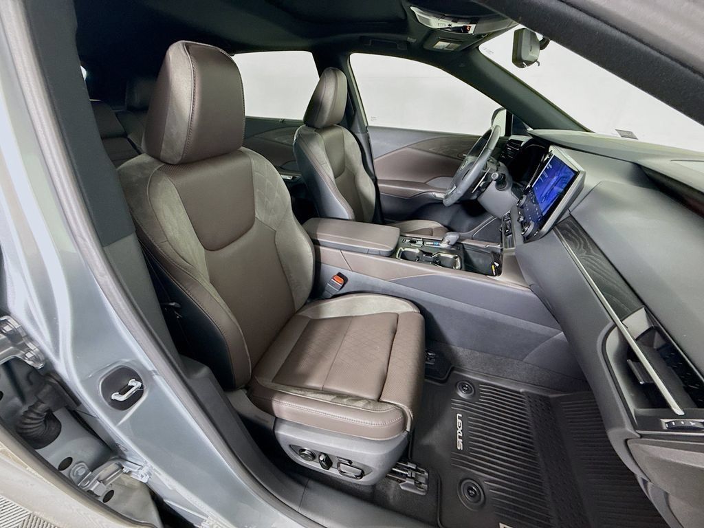 Used 2023 Lexus RX 350 FWD w/ Accessory Package (Z1) image 30