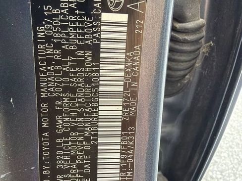 Used 2016 Toyota Corolla LE FWD image 21