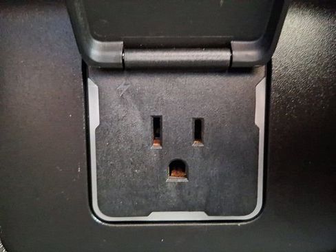 Certified 2022 Chevrolet Tahoe LT w/ LT Signature Package image 30