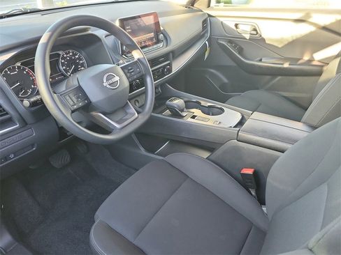 Certified 2025 Nissan Rogue S image 14