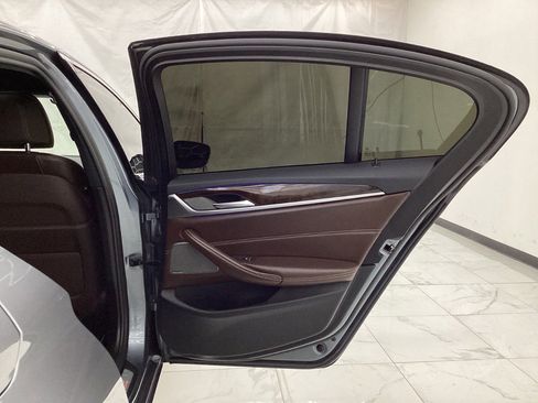 Used 2019 BMW 540i xDrive w/ Convenience Package image 25