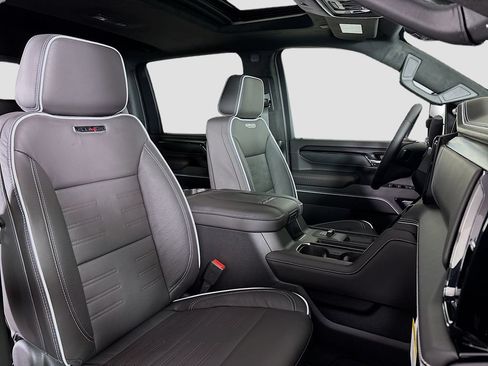 New 2026 GMC Sierra 2500 AT4X AWD/4WD image 29