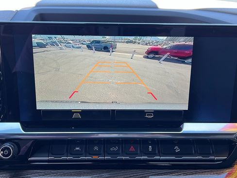 Used 2025 Chevrolet Silverado 1500 LT Trail Boss AWD/4WD image 26