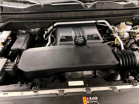 Used 2024 Chevrolet Colorado Z71 w/ Z71 Convenience Package 2 image 29