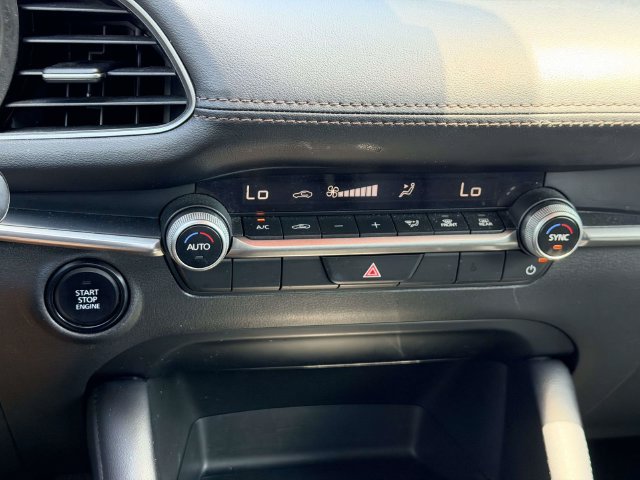 Used 2025 MAZDA MAZDA3 s Sport FWD image 21
